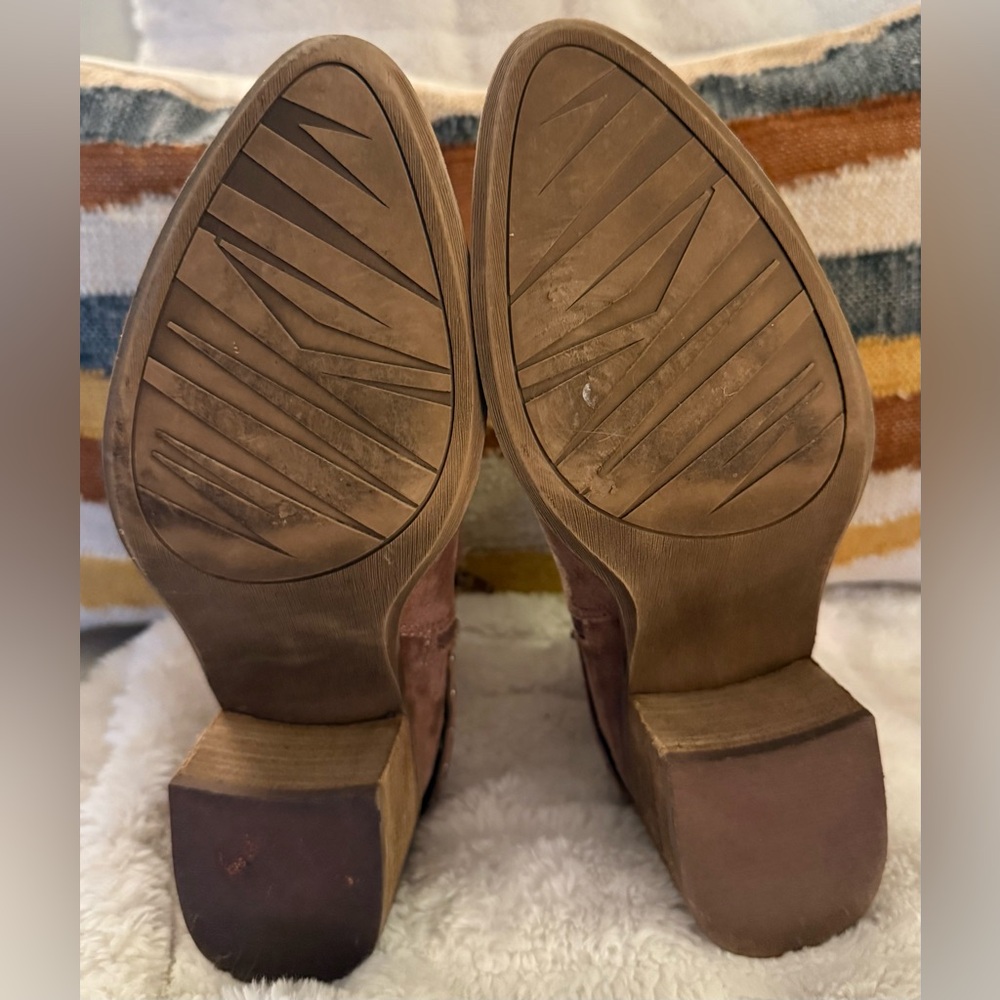 Carlos Santana Ashby Women’s Ankle Boots Dustymauve Size 9 EUC Slip-On Booties - Picture 7 of 7